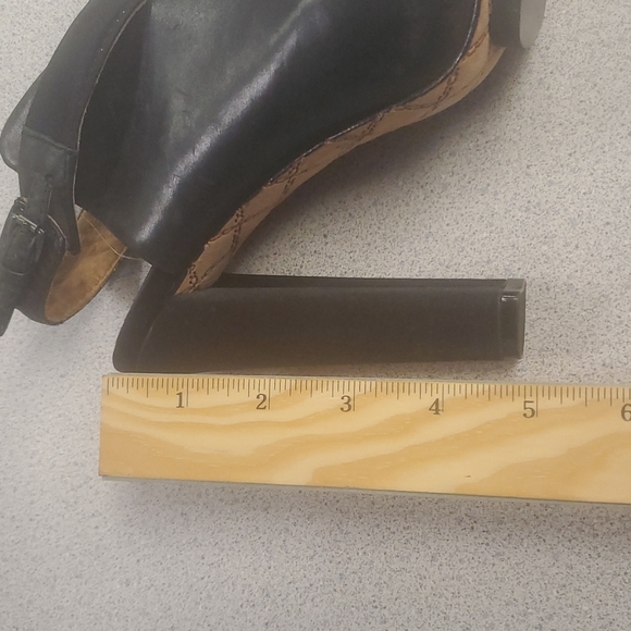 L.A.M.B HEELS - Picture 4 of 12